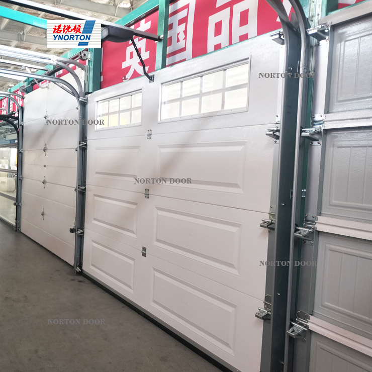 Пет кључних тачака за рутинско одржавање гаражних врата: ови трикови помажу да се продужи њихов радни век